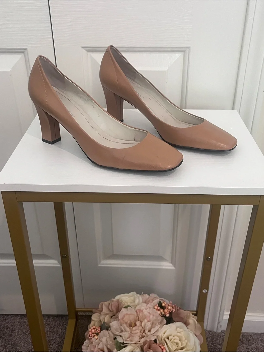 Calvin Klein Women’s Roxy Tan Block Heel Pumps Size 7M